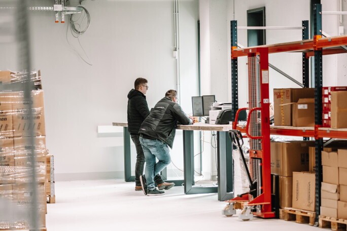 Fachkraft (m/w/d) Lagerlogistik, 1. Bild